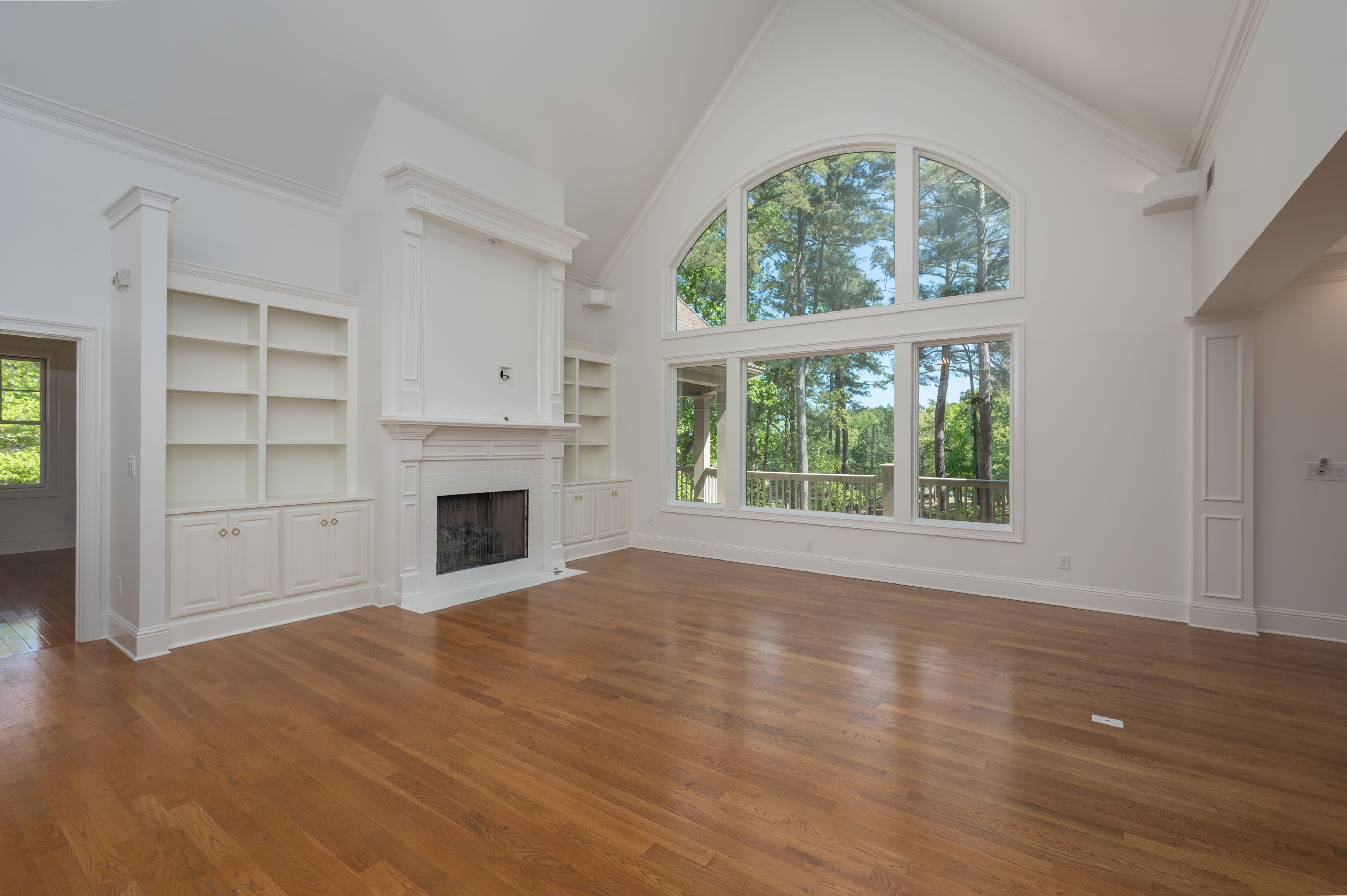 1021 Homestead image 9